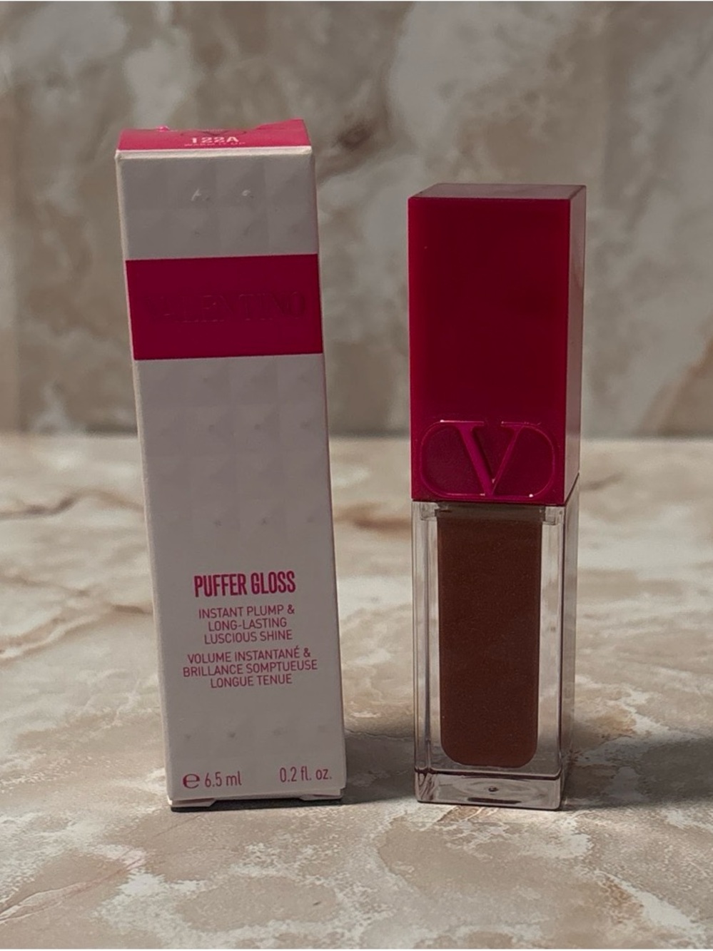 Valentino Puffer Lip Gloss in Warm Brown with Pink Cap